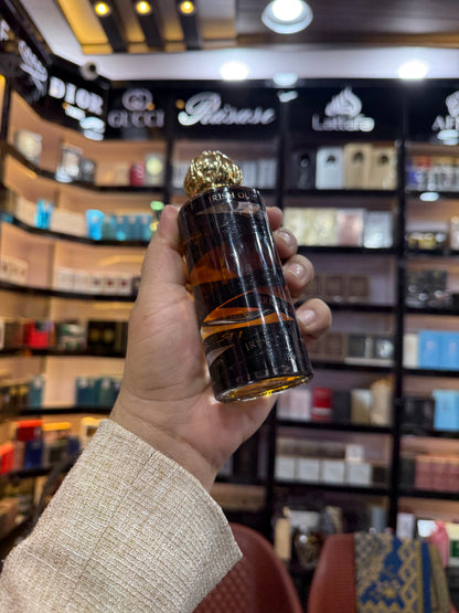 Irish Oud, a popular fragrance by Fragrance World. (Allow to open)