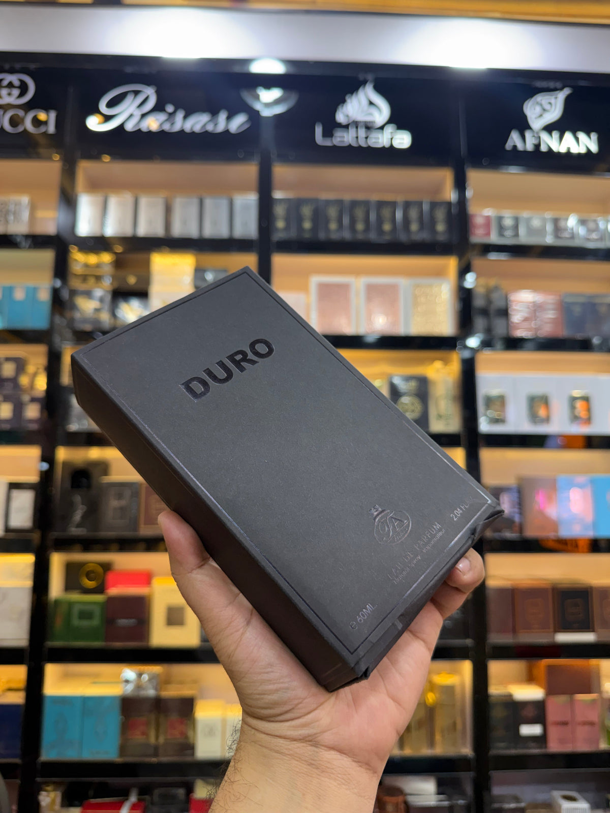 Duro Eau de Parfum by the French avenue (allow to open)