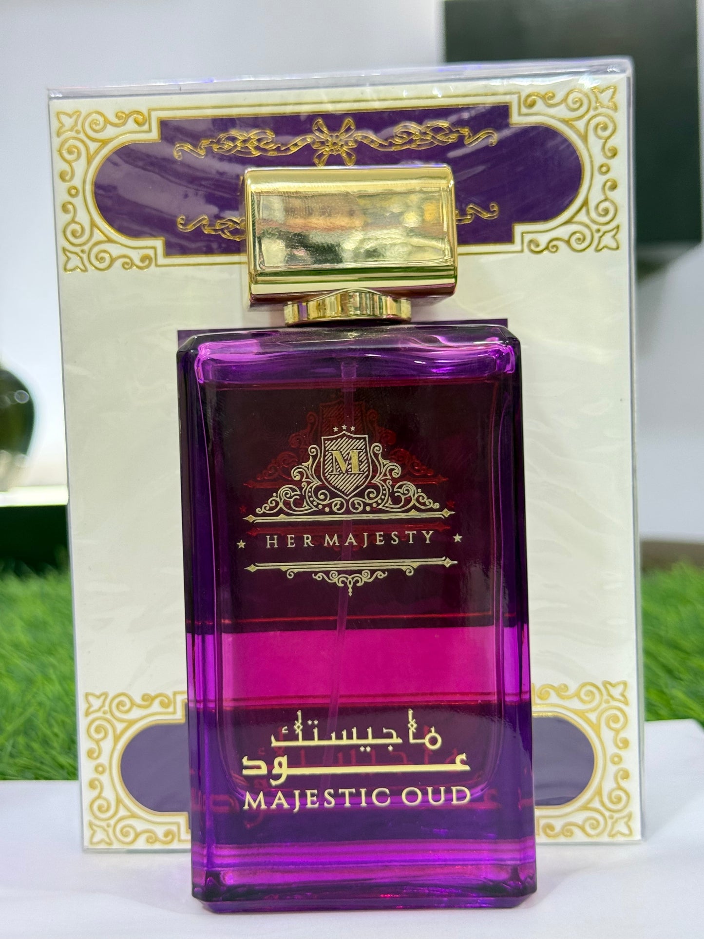 Majestic Oud His Majesty By Fragrance World 100ml 3.4 FL OZ Eau De Parfum
One spray gift (allow to open)