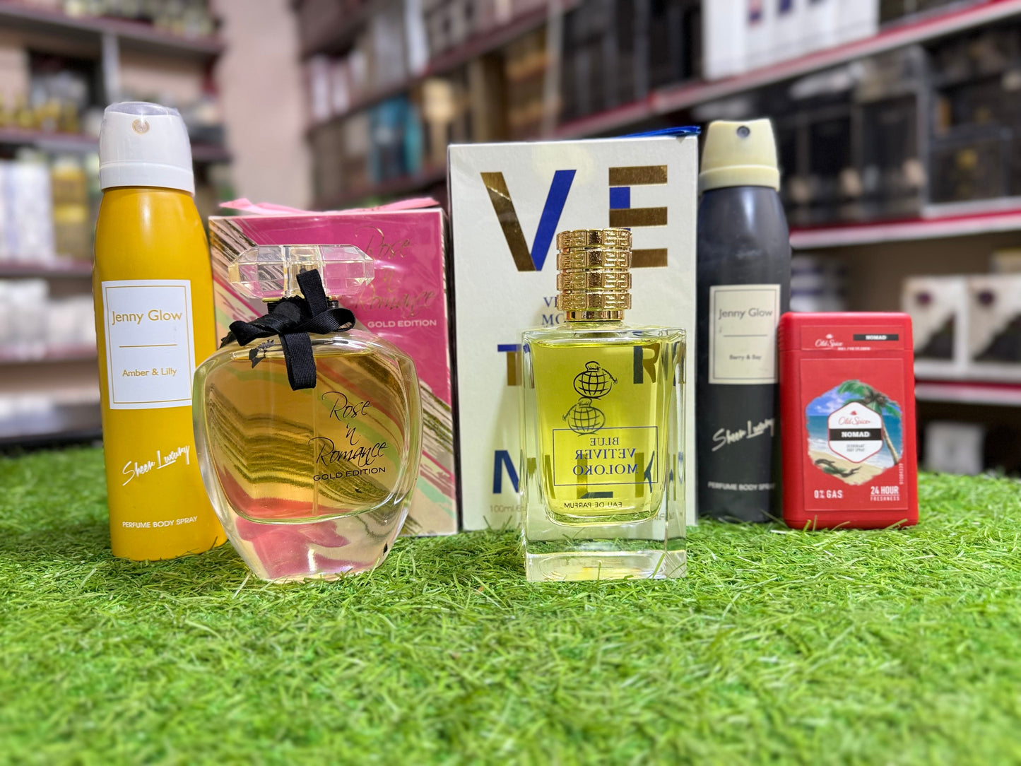 11.11 sale 5 fragrances in just 4000 free cash delivery (allow to open)