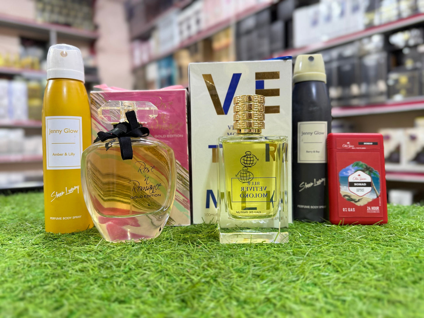 11.11 sale 5 fragrances in just 4000 free cash delivery (allow to open)